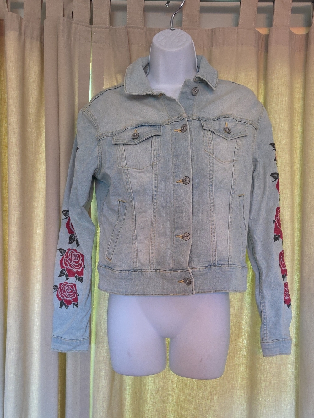 LuLaRoe Harvey Light Wash Denim Jacket with Red Rose Sleeve Embroidery